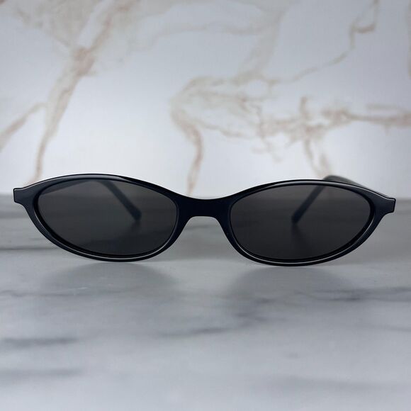 Otra Hazel Cat Eye Silhouette Sunglasses Polished Black & Smoke Lens 34-19-145 - Picture 2 of 7